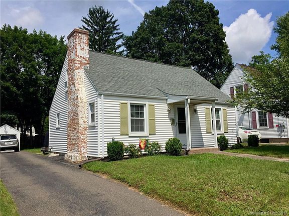 3rd image of 17 Westwood St