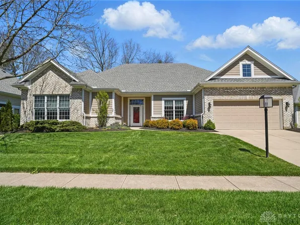 1243 Forest Walk Dr, Centerville, OH 45459