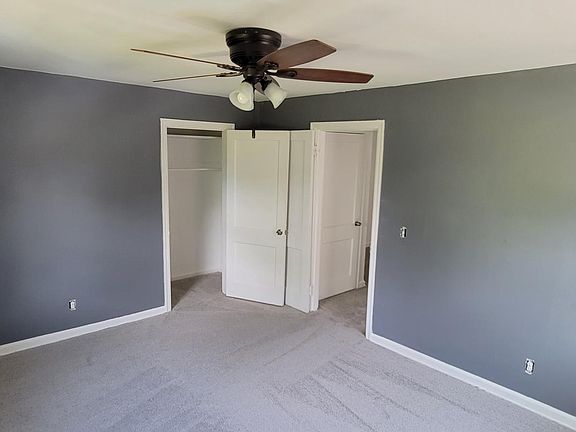 4th image of 7119 Eastlawn Dr #4