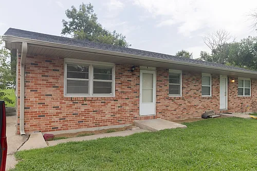 3711 Weymeyer Dr Photo 1