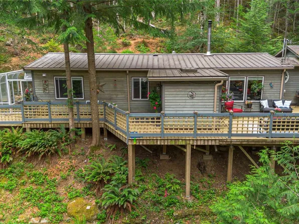 4731 McVicker Rd, Metchosin, BC V9C 4C7
