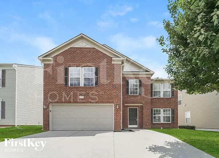 1431 Waterlily Ln — Photo 1