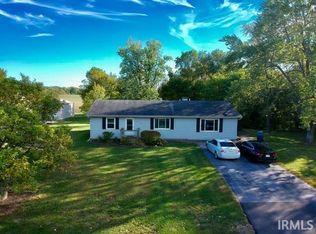 219 W Worth Rd, Auburn, IN 46706