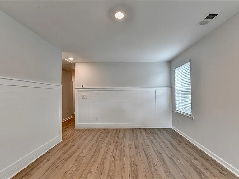 175 Grey Falcon Ave — Photo 31