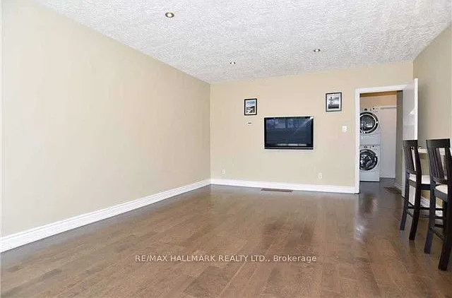 3 bed, $2,800 — Photo 4