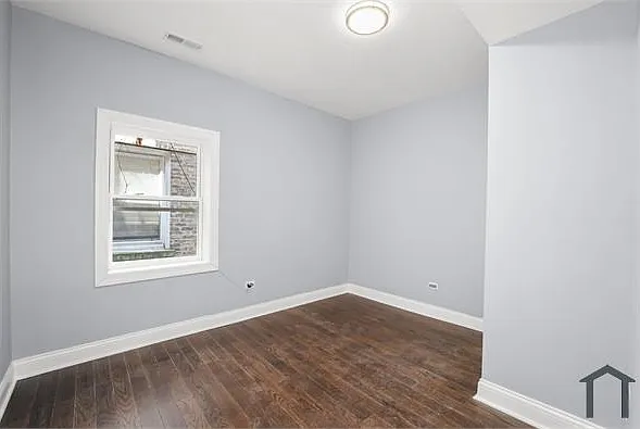 7959 S Essex Ave #2 — Photo 4