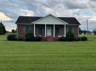 709 Dry Creek Rd, Smithville, TN 37166