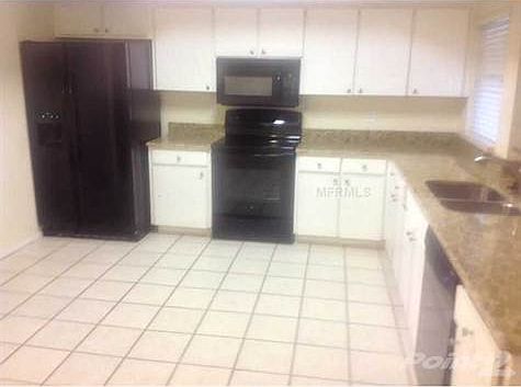 5th image of 16221 Parkside Dr