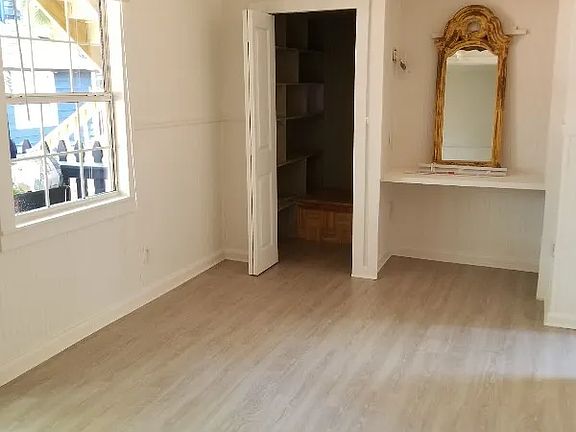4th image of 878 10th Ave S #A