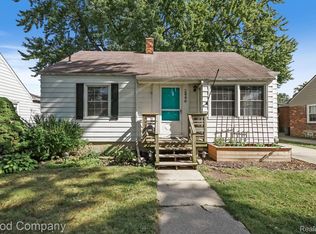 2446 Cummings Ave, Berkley, MI 48072