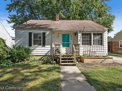 2446 Cummings Ave, Berkley, MI, 48072