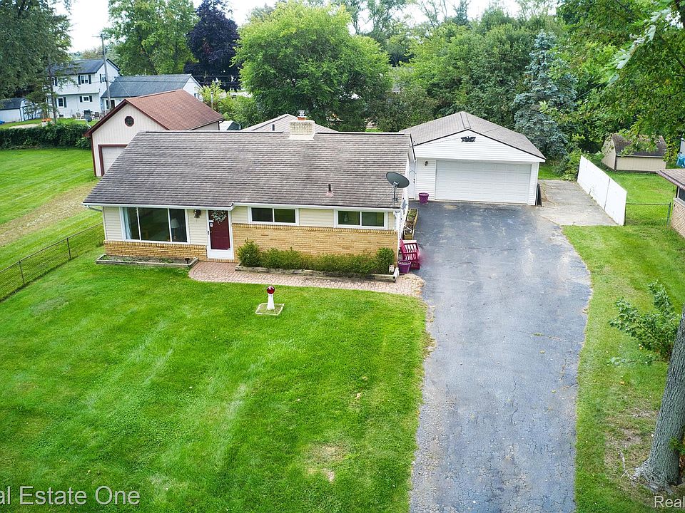 1st image of 4445 Oakvista Ave