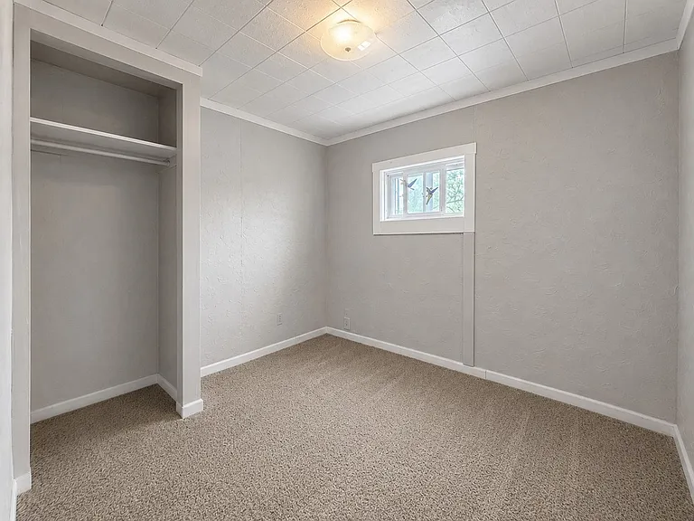 543 Erin St — Photo 22