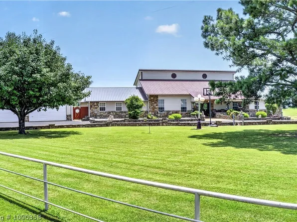 461510 E 1130th Rd, Sallisaw, OK 74955