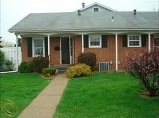 5270 Schooner Cove Blvd, Ypsilanti, MI