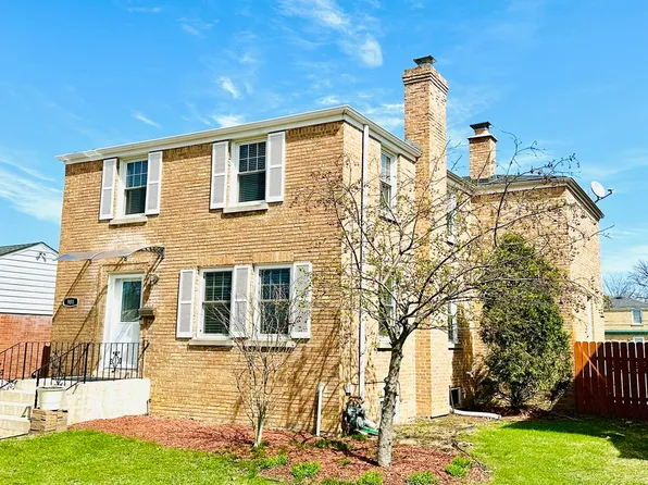 901 S Fairfield Ave, Elmhurst, IL 60126