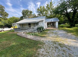819 Smith Ave, Hohenwald, TN 38462