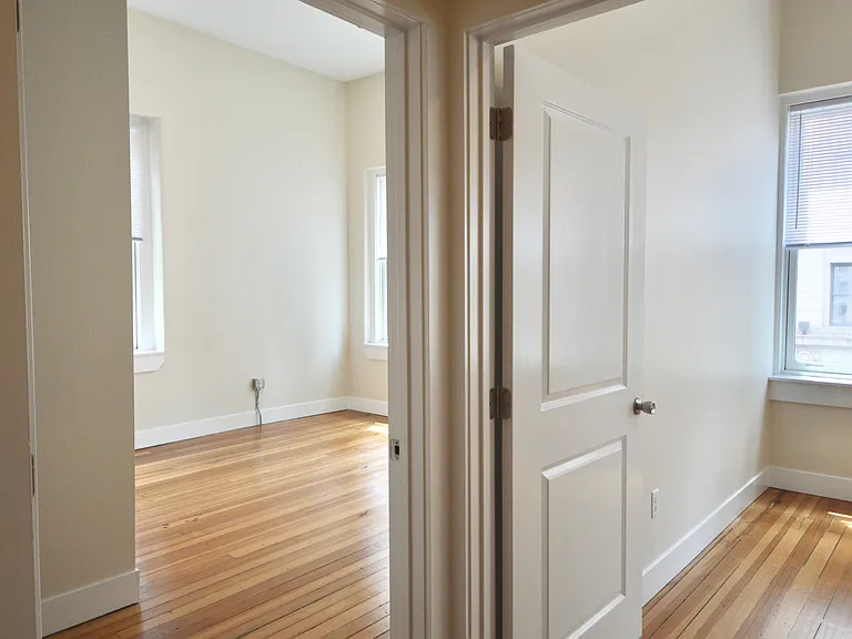 906 Main St #520 — Photo 11