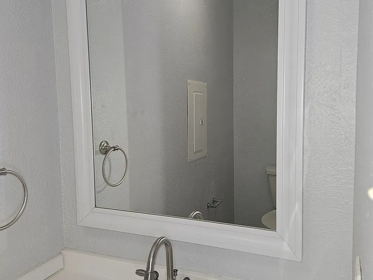 3931 N Garland Ave #4 — Photo 19