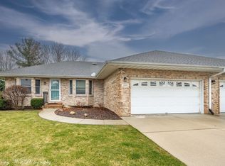 1008 Sunset Ter, Rochelle, IL 61068