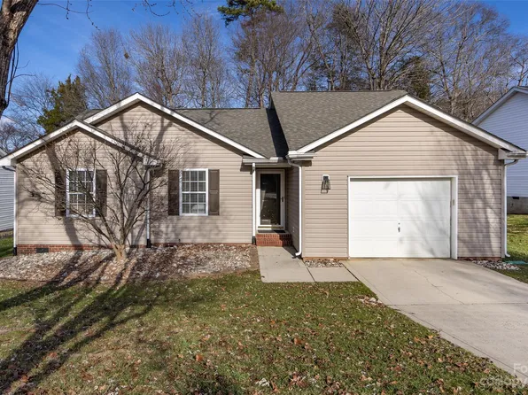 12517 Britton Wood Pl, Charlotte, NC 28278