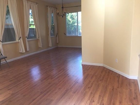 5th image of 2483 Choisser Ct