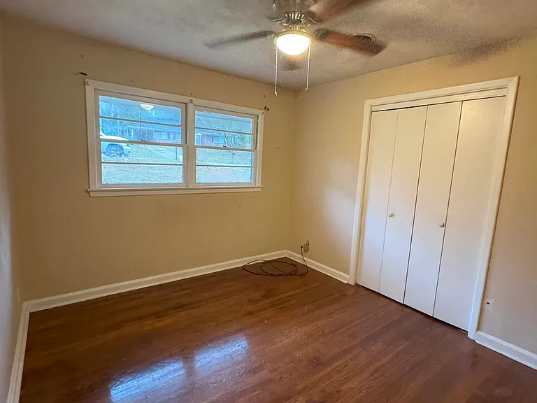 3517 Little John Dr — Photo 6