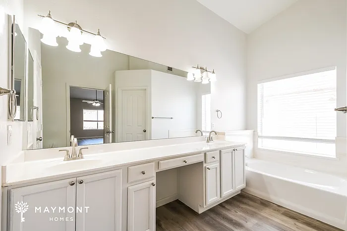 11448 E Dartmouth St — Photo 12