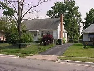 4221 Sexton Dr photo 1