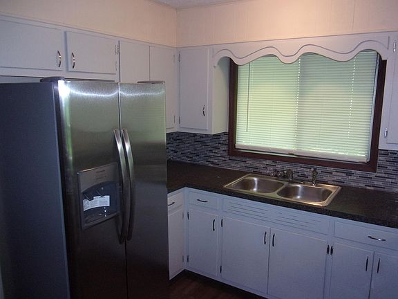 4th image of 160 Jim Wallace Ln