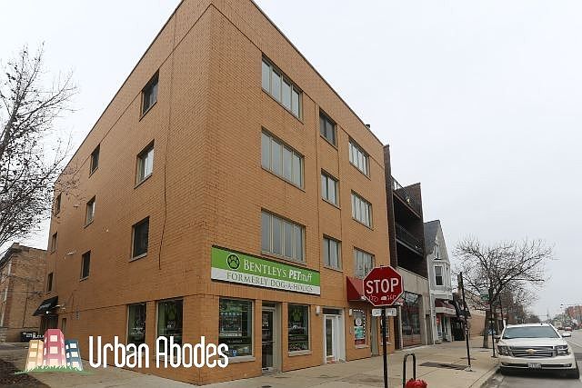 1st image of 3655 N Southport Ave APT 2N