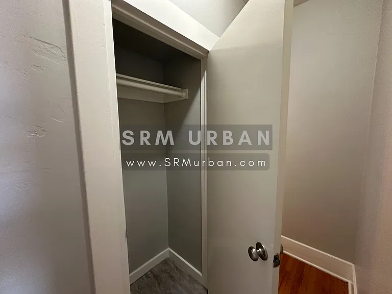 4709 34th St #9 — Photo 12