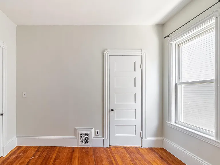 789 Columbia Rd #2L — Photo 10