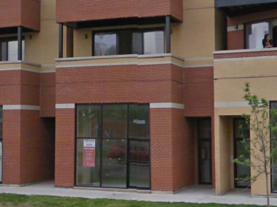 1st image of 4006 S Western Ave APT 1