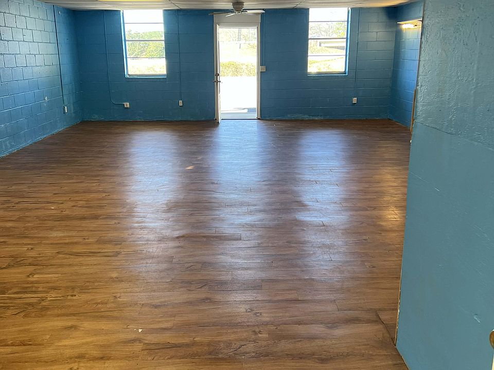 2nd image of 171 Schwaiger Rd #173