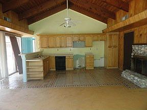3rd image of 426 Garrison Ave