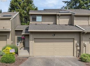 7771 SW Raintree Dr, Beaverton, OR 97008