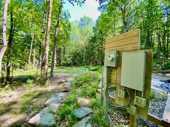 27 Nocturne Road, Parsonsfield, ME 04047