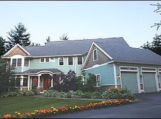 6 Checkerberry Ln, Concord, NH 03301