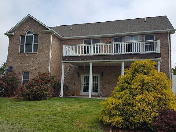 2nd image of 419 Freedom Ln