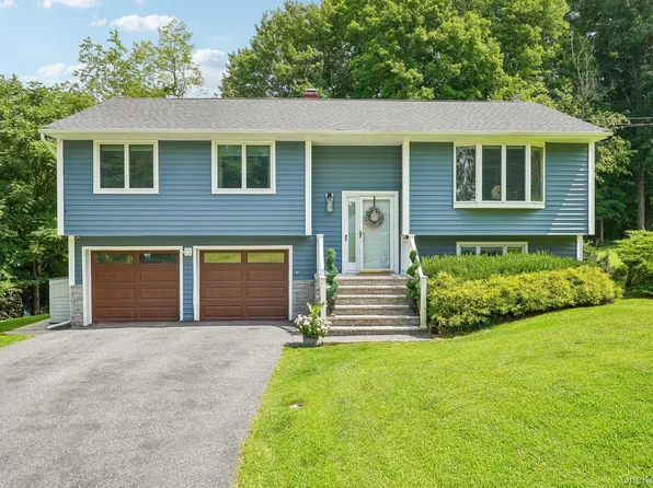 111 Hilltop Road, Monroe, NY 10950