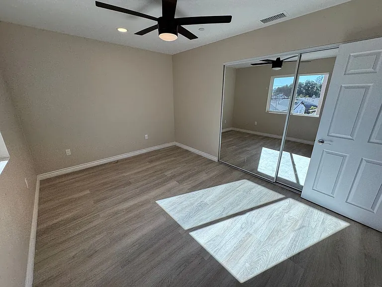 1255 Marline Ave — Photo 8