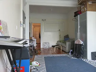 Rented by Rennit Inc.