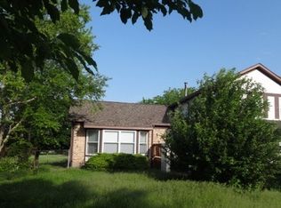 20202 S Pine Hill Rd, Frankfort, IL 60423