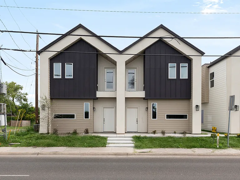 1305 Barnard Rd #4 — Photo 4