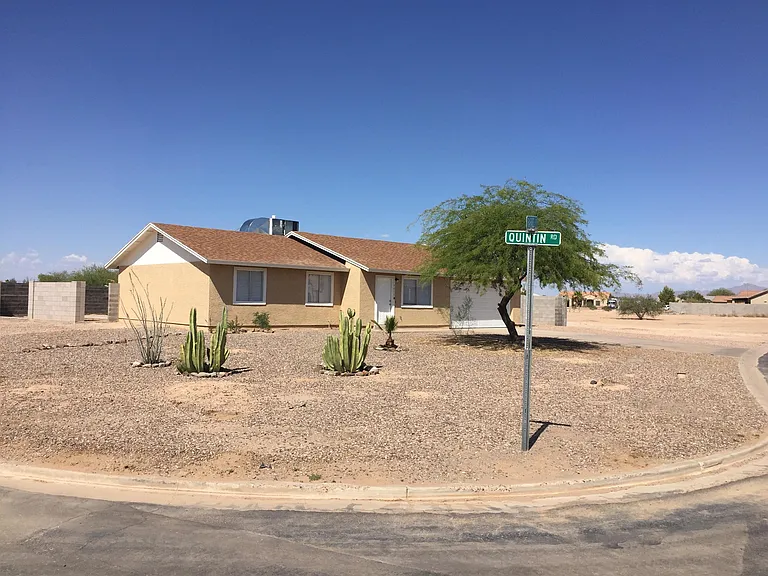 9416 W Rafael Dr — Photo 1