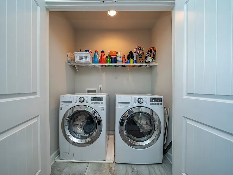357 Cabana Way — Photo 18