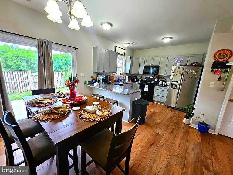 40 Beaulah Ct — Photo 9