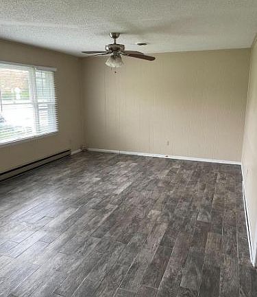 2nd image of 3 Tiffany Dr
