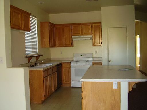 1st image of 231 N Hamilton Ave